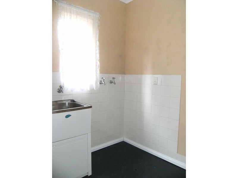 1/2 Ashbolt Crescent, Lutana TAS 7009