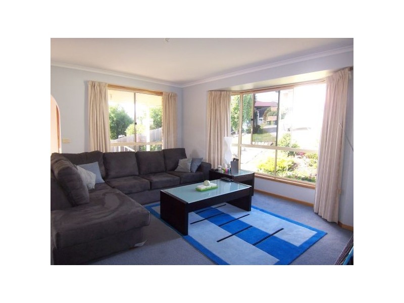 14 Fairview Drive, Kingston TAS 7050