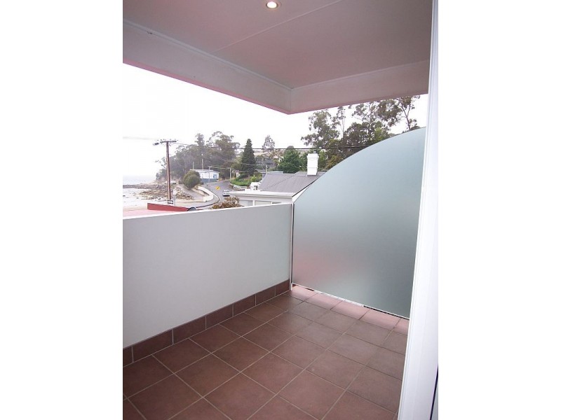 2/39 Osborne Esplanade, Kingston Beach TAS 7050