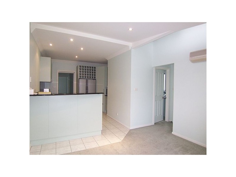 2/39 Osborne Esplanade, Kingston Beach TAS 7050