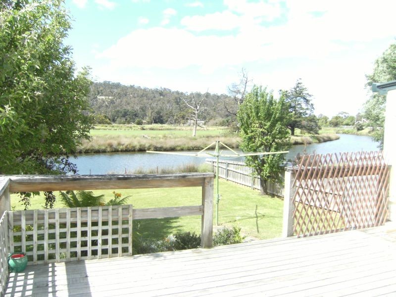 55 Beach Road, Kingston Beach TAS 7050