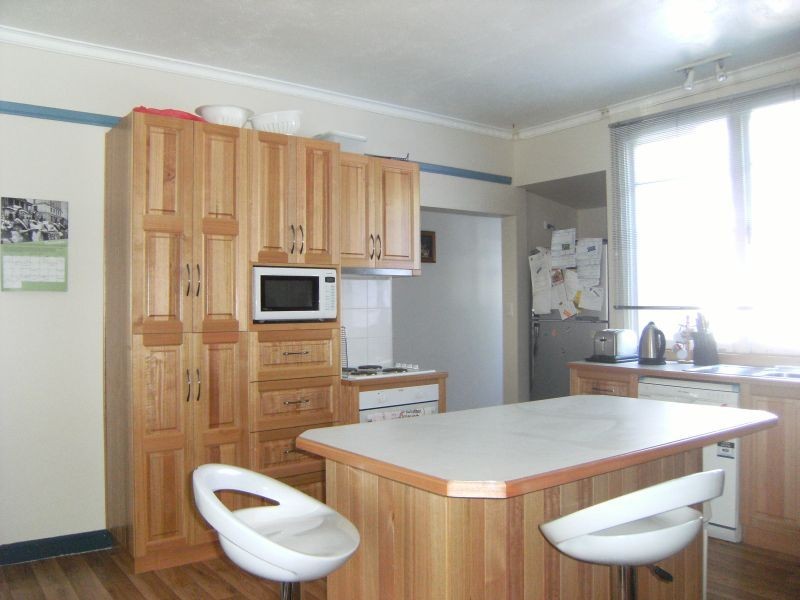 233 Roslyn Avenue, Blackmans Bay TAS 7052