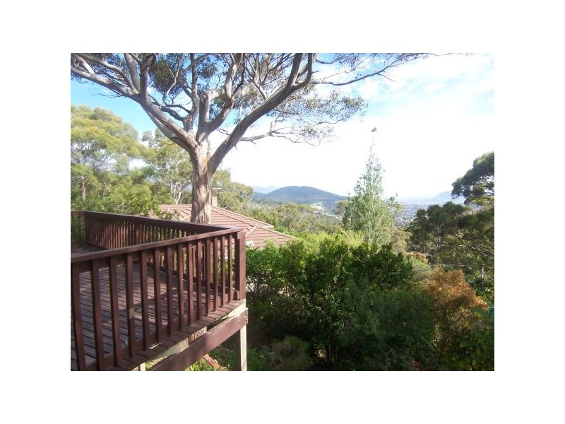 10 Ord Court, Mount Nelson TAS 7007