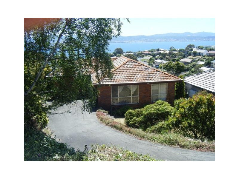 491 CHURCHILL AVE, Sandy Bay TAS 7005