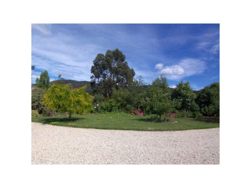 54 Beach Road, Snug TAS 7054