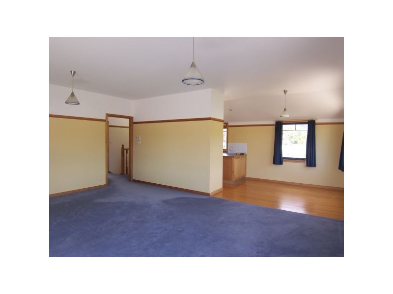 54 Beach Road, Snug TAS 7054