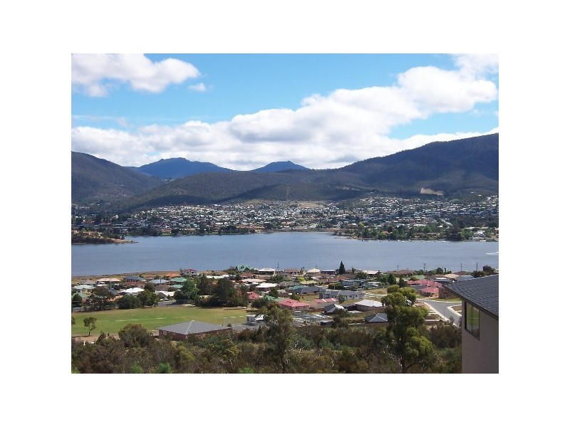 45 Grevillea Avenue, Old Beach TAS 7017