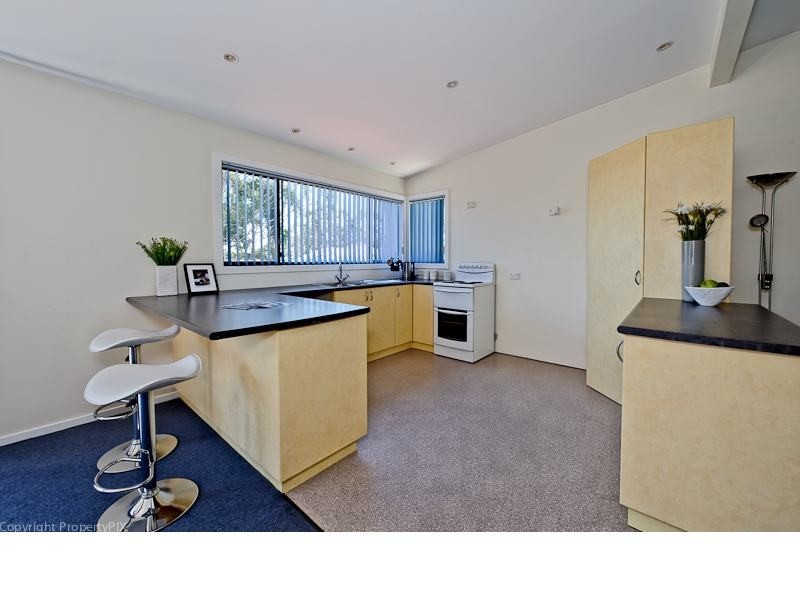 33 OLINDA GROVE, Mount Nelson TAS 7007