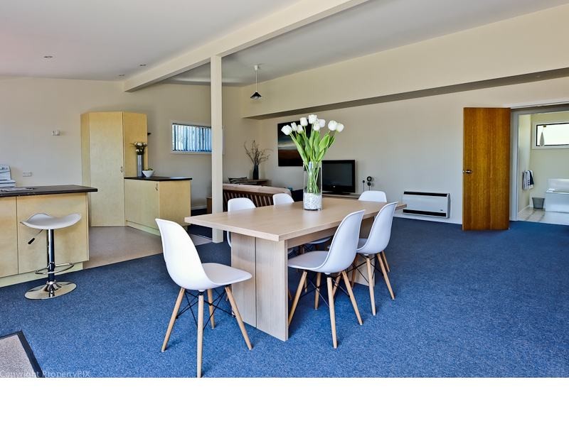 33 OLINDA GROVE, Mount Nelson TAS 7007