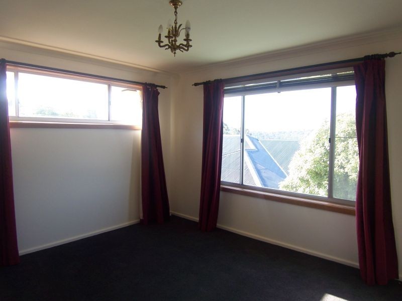 2/46  Pottery Road, Lenah Valley TAS 7008