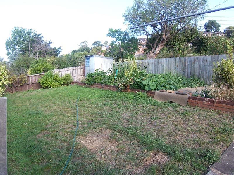 2/46  Pottery Road, Lenah Valley TAS 7008