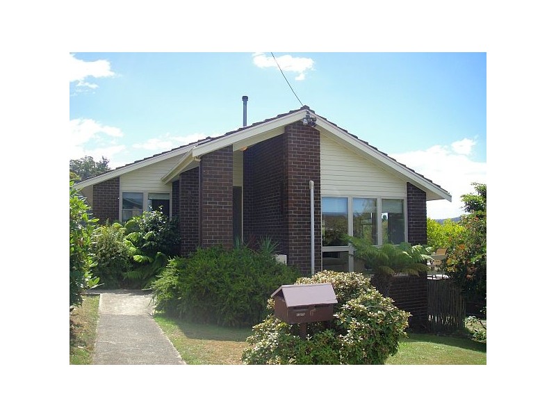 6 Wombara Avenue, Kingston Beach TAS 7050