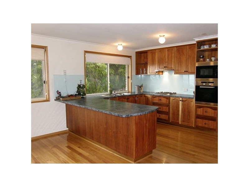 10 Seacrest Avenue, Blackmans Bay TAS 7052