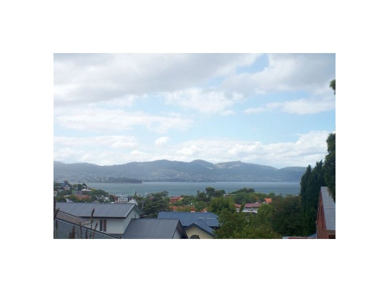 83 Lord Street, Sandy Bay TAS 7005