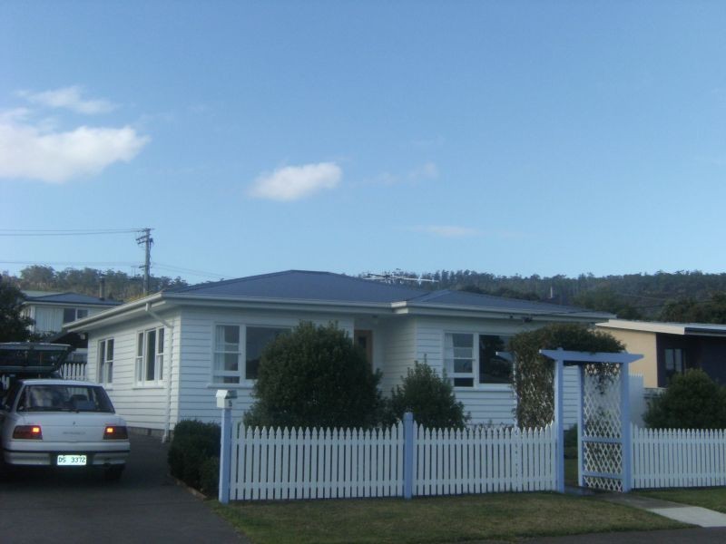 5 Baragoon Street, Howrah TAS 7018