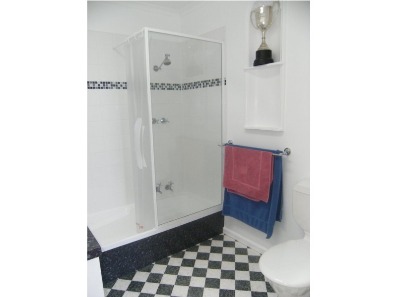 5 Baragoon Street, Howrah TAS 7018