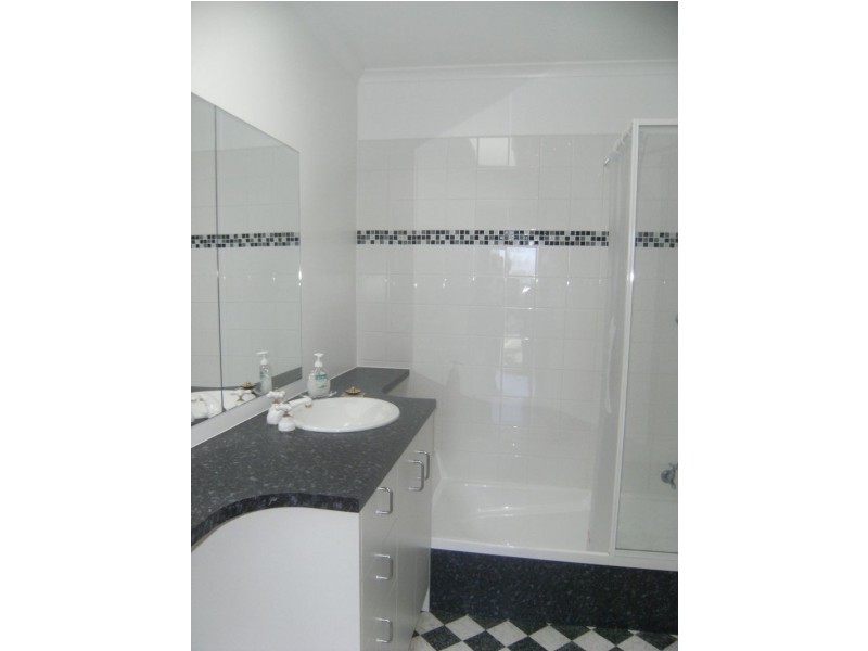 5 Baragoon Street, Howrah TAS 7018