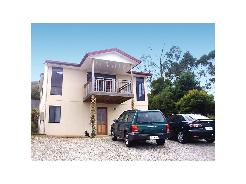 6 Nelson Avenue, Kingston TAS 7050