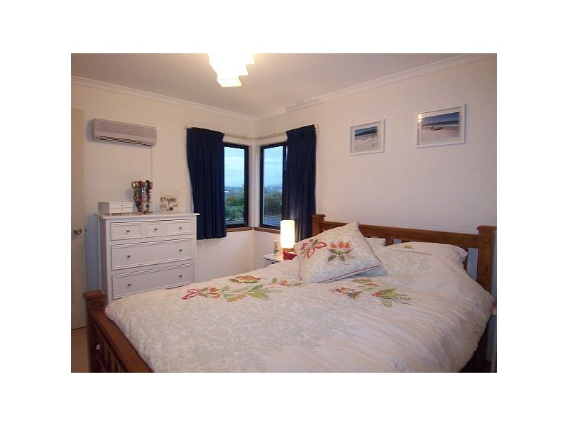 6 Nelson Avenue, Kingston TAS 7050