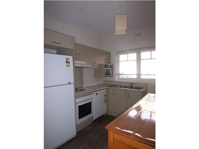 9 Gregson Avenue, New Town TAS 7008
