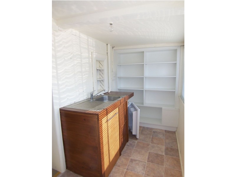 9 Gregson Avenue, New Town TAS 7008