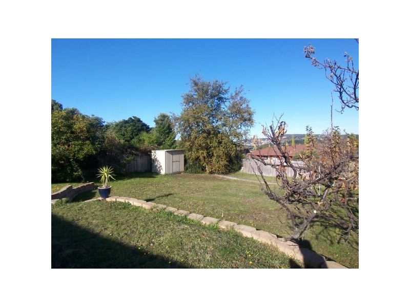 11 Nolan Crescent, Kingston TAS 7050