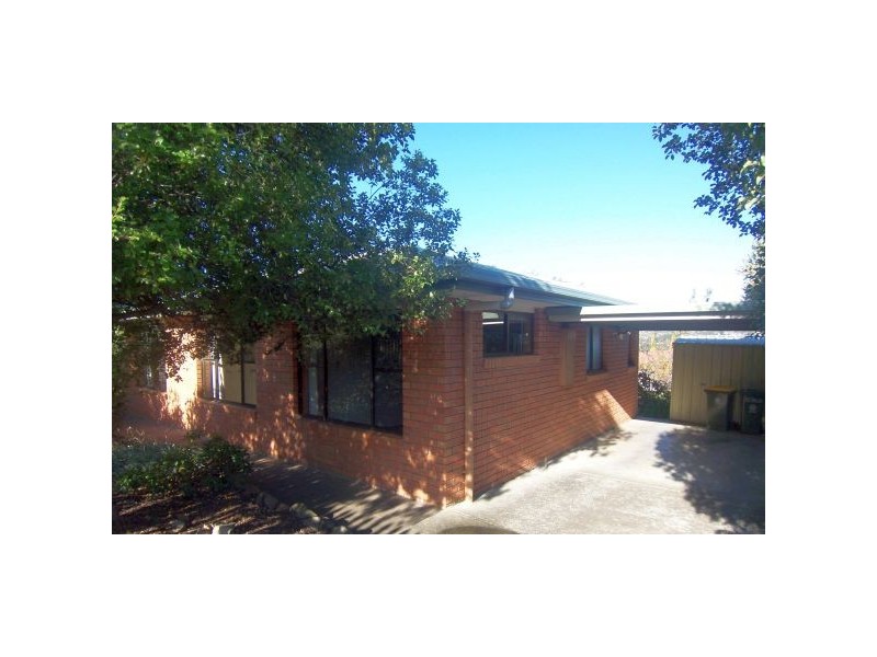 11 Nolan Crescent, Kingston TAS 7050