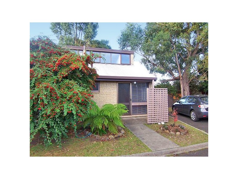 4/15 Hazell Street, Blackmans Bay TAS 7052