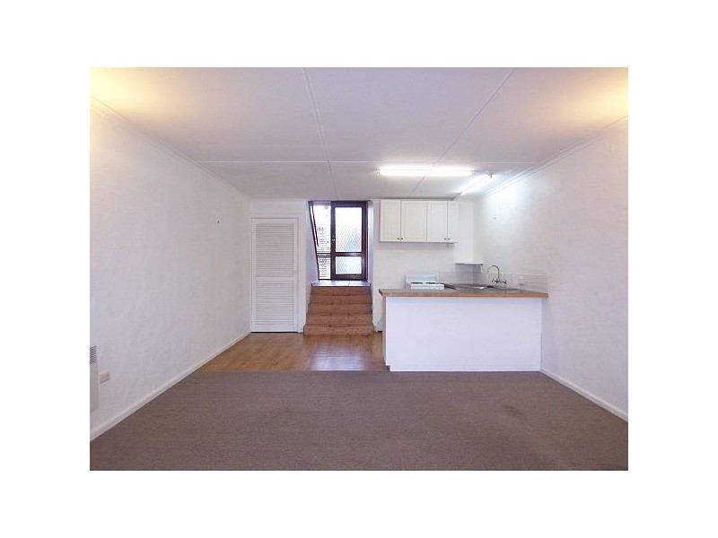 4/15 Hazell Street, Blackmans Bay TAS 7052