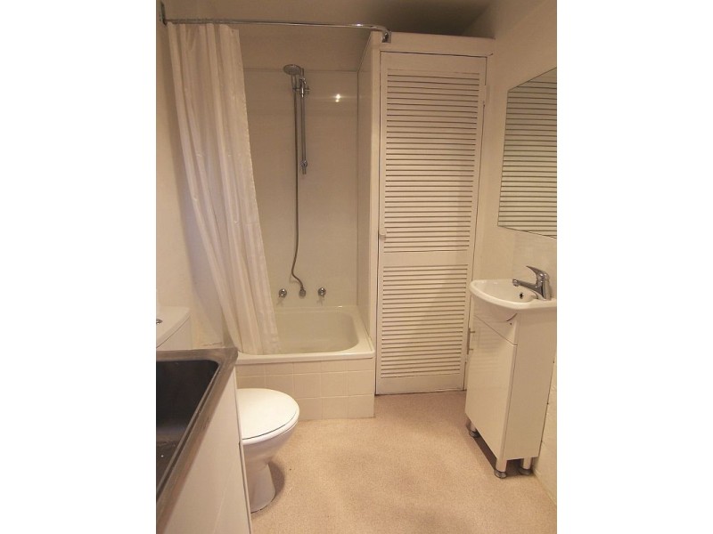 4/15 Hazell Street, Blackmans Bay TAS 7052