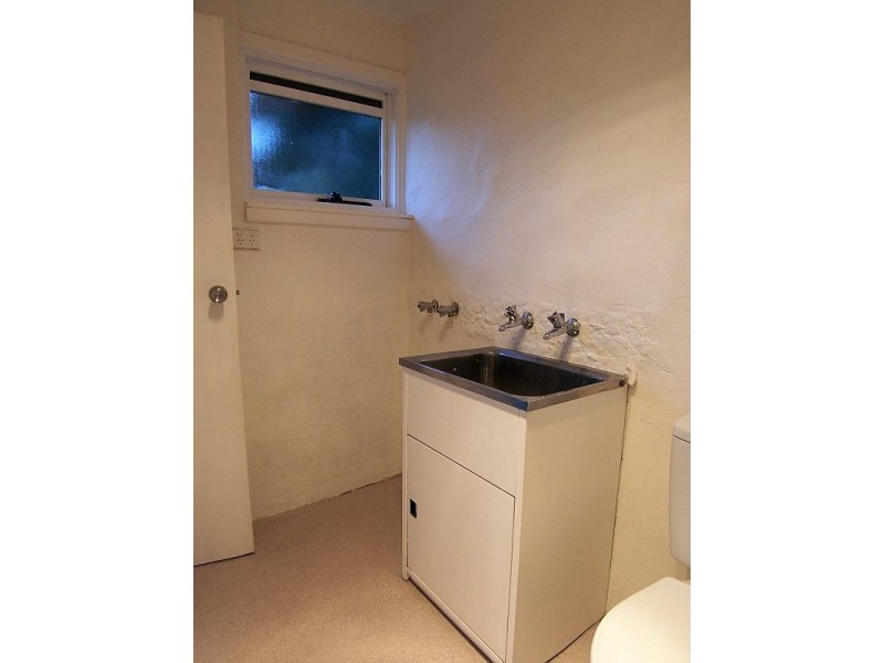 4/15 Hazell Street, Blackmans Bay TAS 7052