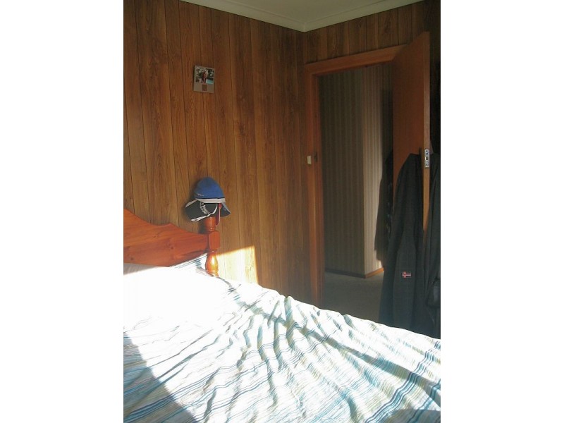 146 Cambridge Road, Warrane TAS 7018