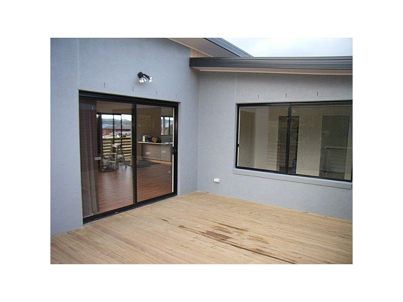 11 Taragon Drive, Margate TAS 7054