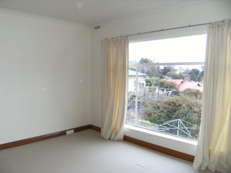 3/11 Doyle Avenue, Lenah Valley TAS 7008