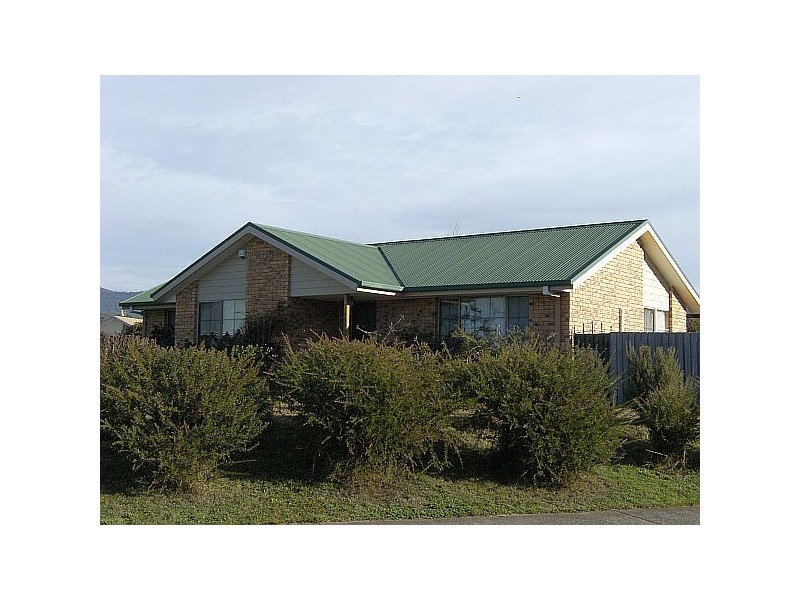 6 Carrington Drive, Margate TAS 7054