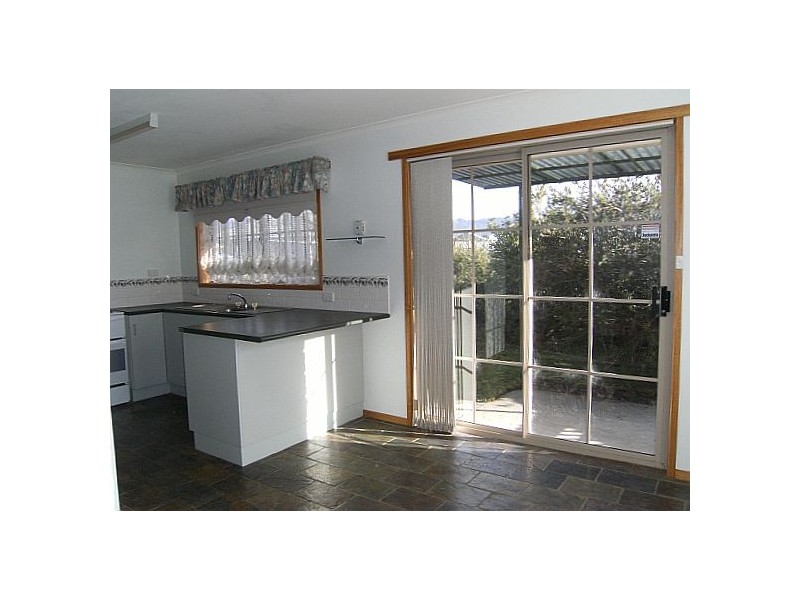6 Carrington Drive, Margate TAS 7054