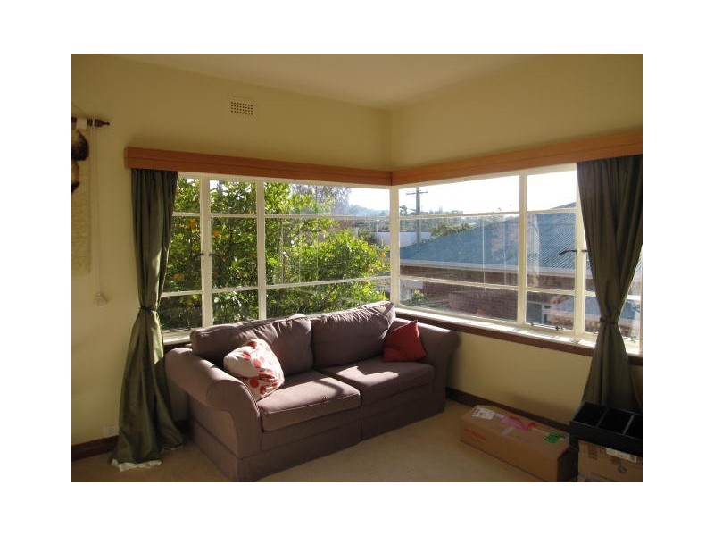 6 EDGE AVENUE, Lenah Valley TAS 7008