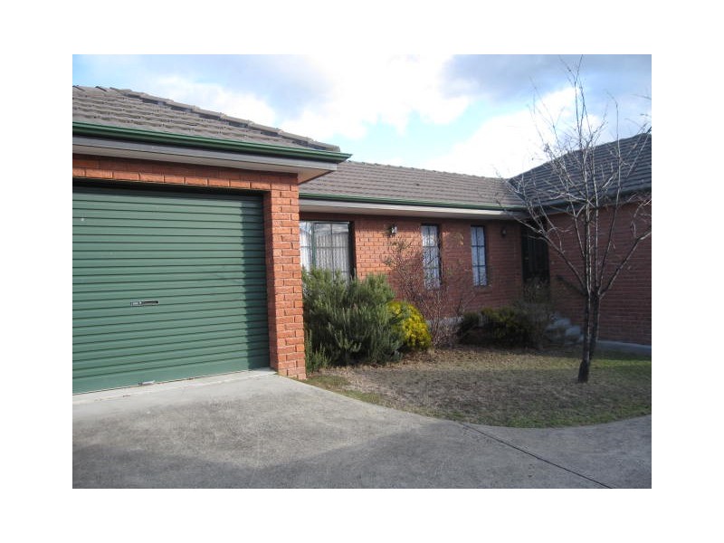 1/7 CARLTON STREET, New Town TAS 7008