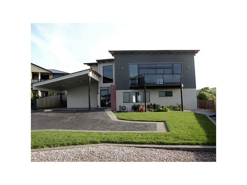 8 Tonic Hill Court, Kingston TAS 7050