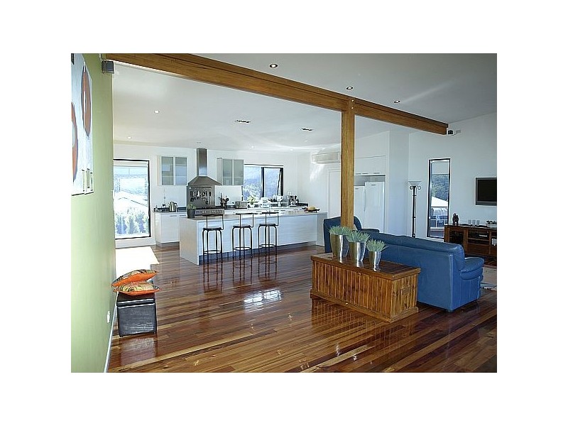 8 Tonic Hill Court, Kingston TAS 7050