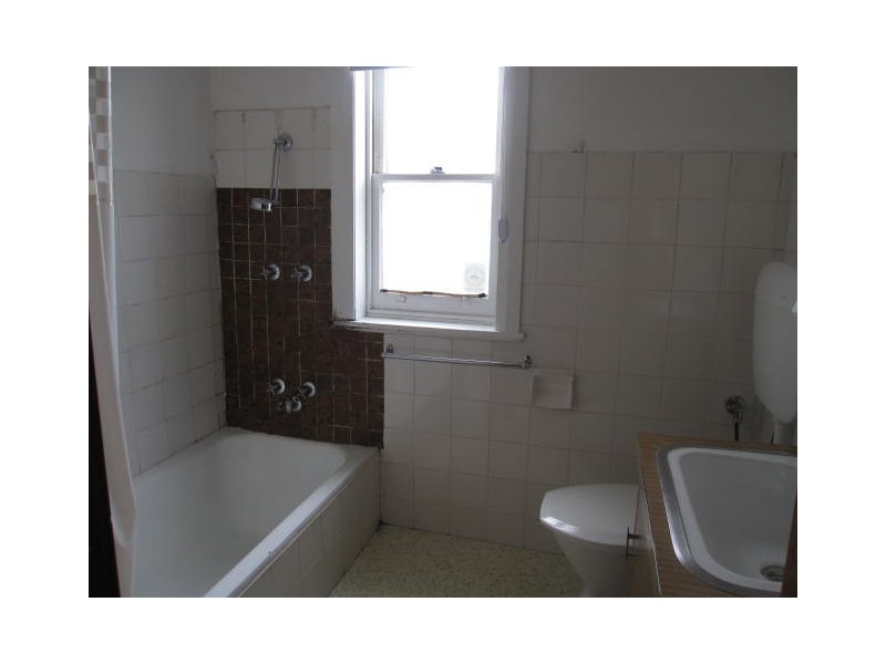 2/35 BEDFORD STREET, New Town TAS 7008