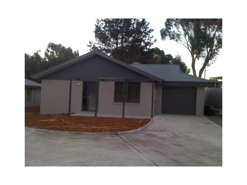 4/136 BURWOOD DRIVE, Blackmans Bay TAS 7052