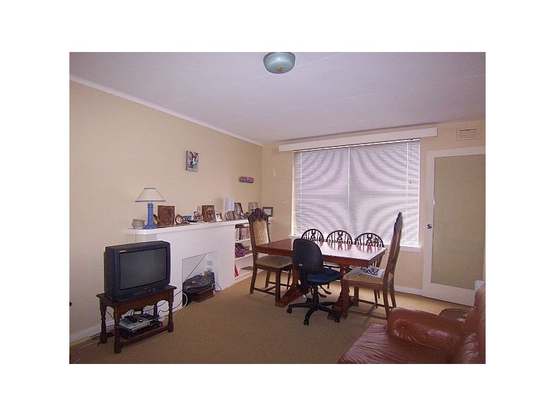 2/50 Marieville Esplanade, Sandy Bay TAS 7005