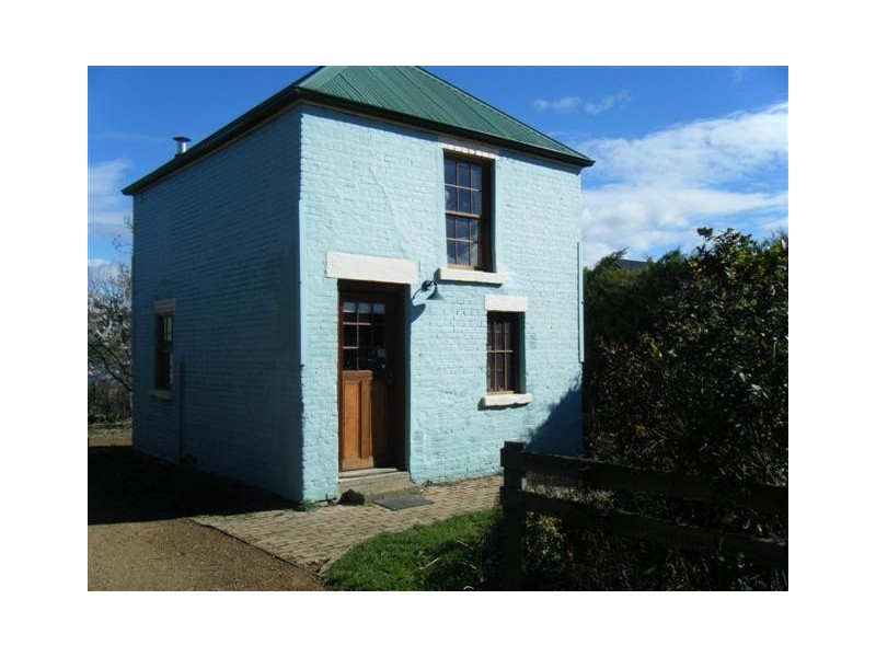 16 COMMERCIAL RD, Richmond TAS 7025