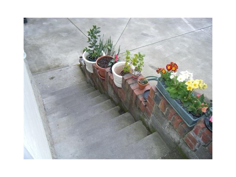 145 EAST DERWENT HWY, Lindisfarne TAS 7015