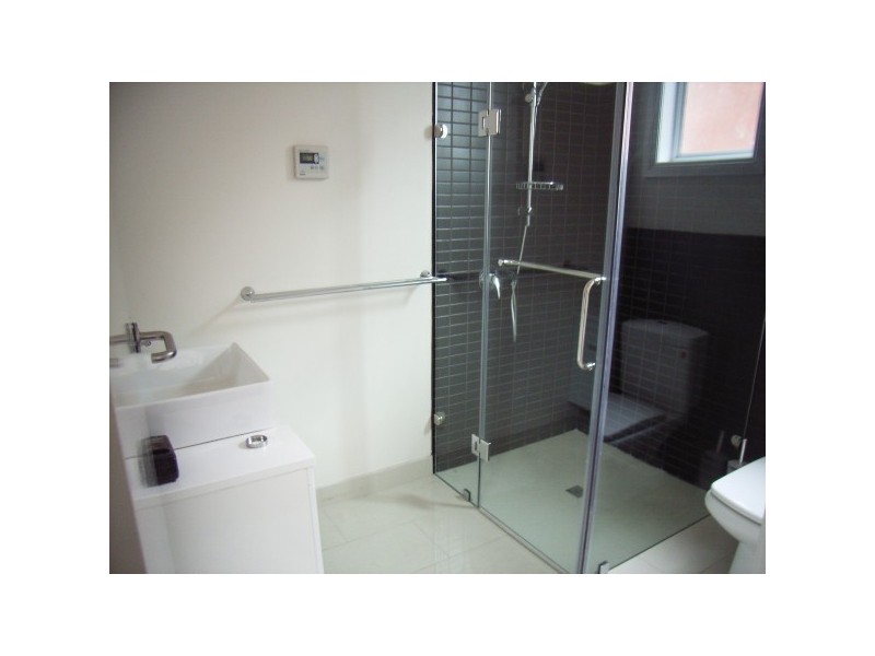 22 PEDDER STREET, New Town TAS 7008
