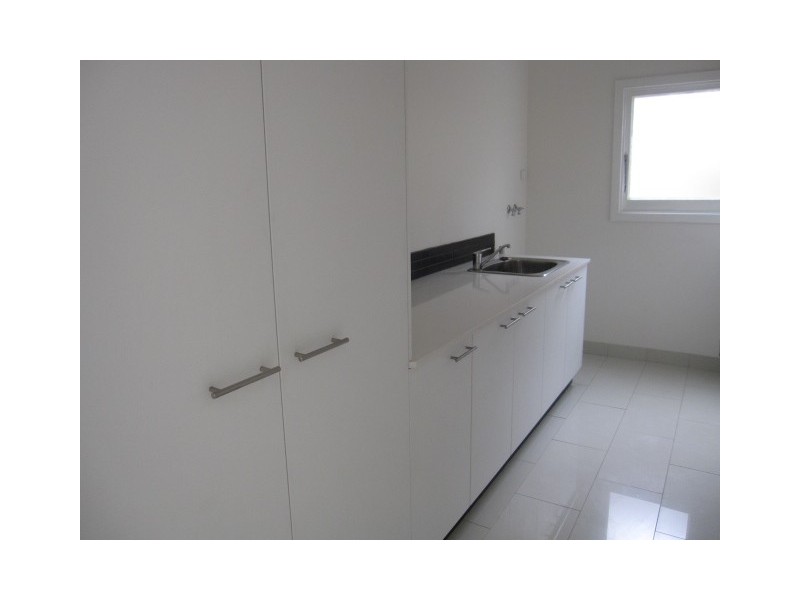 22 PEDDER STREET, New Town TAS 7008