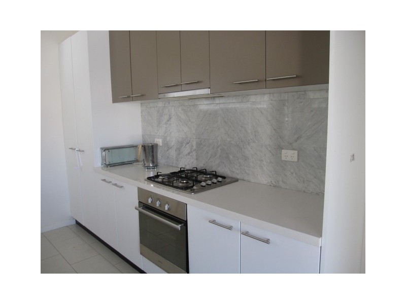 22 PEDDER STREET, New Town TAS 7008