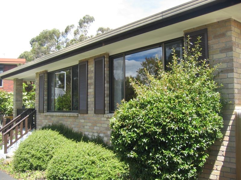 2/11 Pauline Avenue, Mount Nelson TAS 7007