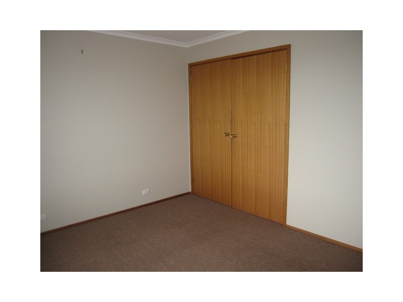 1/6A MOSS PARK DRIVE, New Town TAS 7008